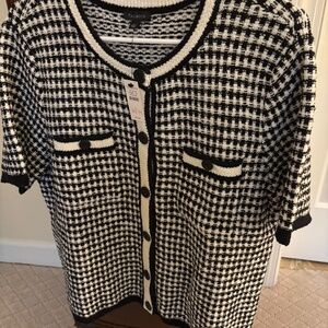 Talbots Beautiful Black/White NWT Large Short Sleeve button up Cardigan